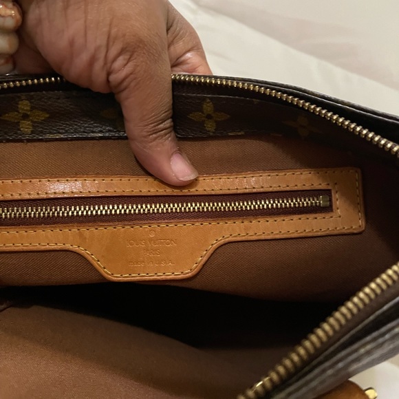 Authentic Vintage LV Tote - Picture 16 of 16